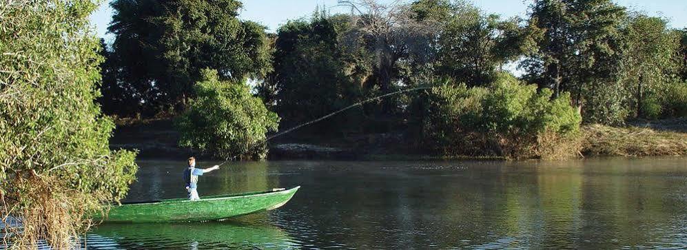 Tongabezi Lodge Simonga Экстерьер фото